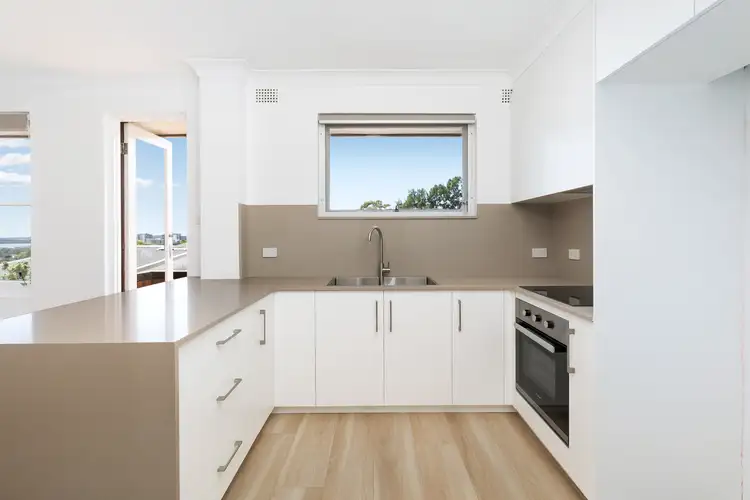 15/10-12 Banksia Road, Caringbah NSW 2229