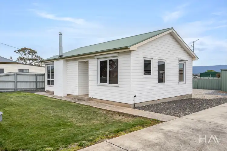 98 Main Street, Cressy TAS 7302