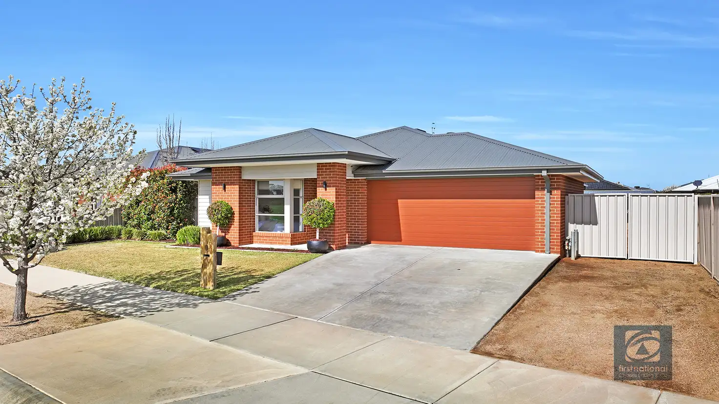 Main view of Homely house listing, 15 Wisteria Street, Echuca VIC 3564