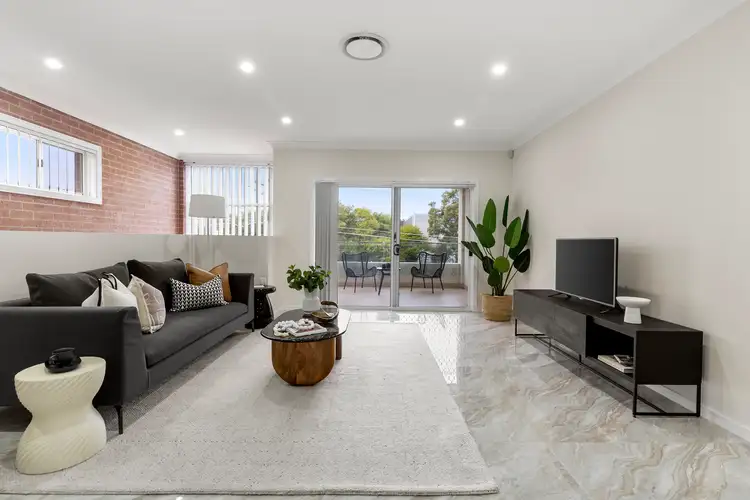 Second view of Homely semi-detached listing, 5a Formosa Street, Sylvania NSW 2224