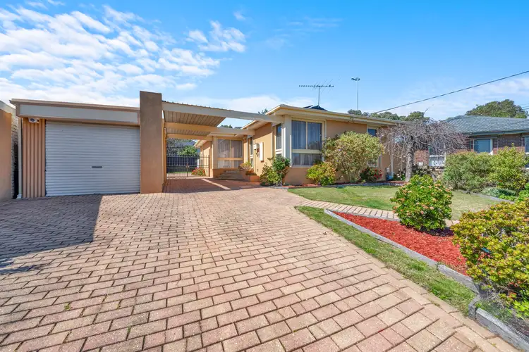 8 Facey Court, Noble Park North VIC 3174