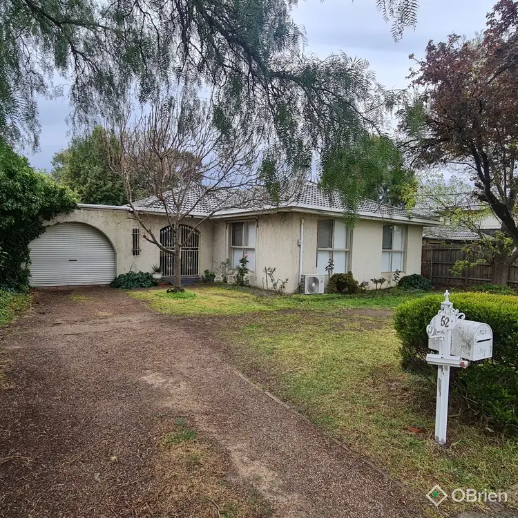 52 Douglas Avenue, St Albans VIC 3021