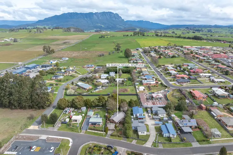 15 Station Street, Sheffield TAS 7306