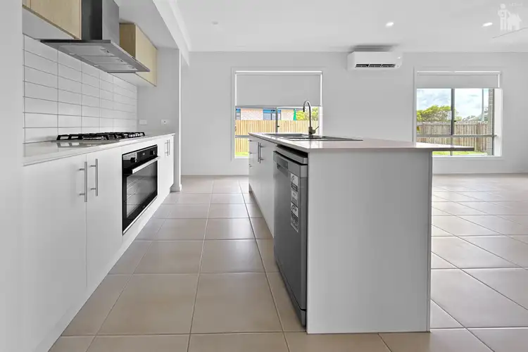 Third view of Homely house listing, 19 Charlotte Court, Kawungan QLD 4655