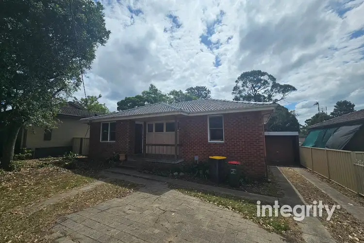 31 Quiberon Street, Nowra NSW 2541