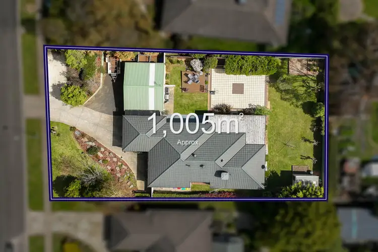 6 Carinya Drive, Gisborne VIC 3437