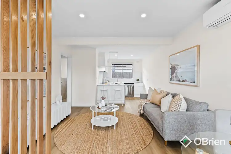 2/25 Fairway Street, Frankston VIC 3199