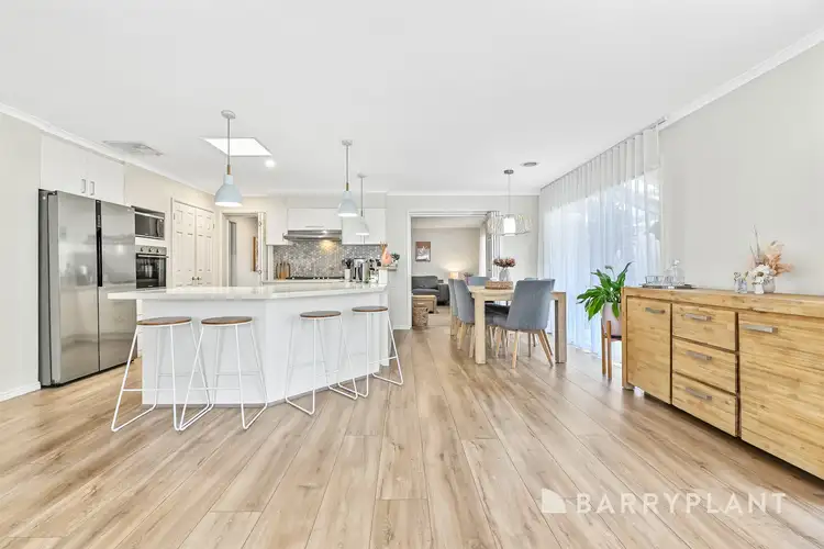 Fifth view of Homely house listing, 7 Danehill Grove, Berwick VIC 3806