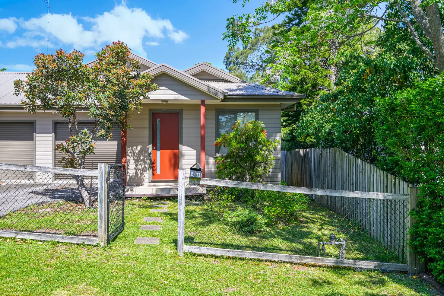 Main view of Homely semi-detached listing, 2/11 Chapman Avenue, Penrith NSW 2750