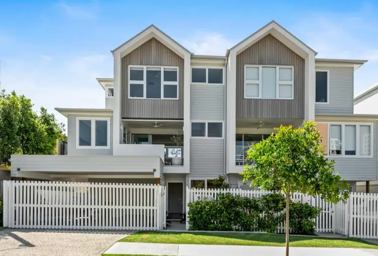 1/1a Cedar Court, Burleigh Heads QLD 4220