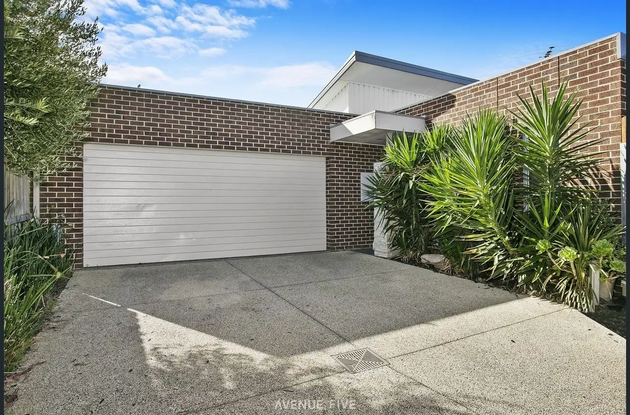 Main view of Homely townhouse listing, 2/15 Penleigh Crescent, Ocean Grove VIC 3226