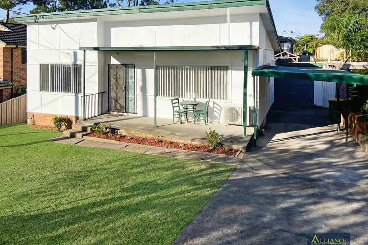 15 Queensbury Road, Padstow Heights NSW 2211