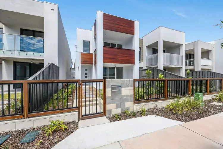 10 Zeal Street, Birtinya QLD 4575