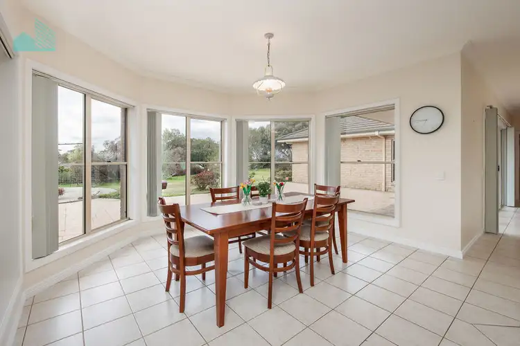 Sixth view of Homely house listing, 2 Chauncey Court, West Wodonga VIC 3690