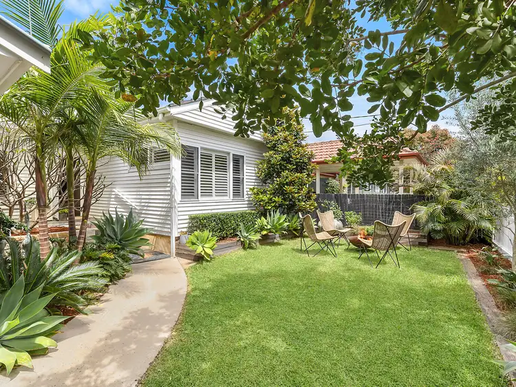 11 Windsor Parade, North Narrabeen NSW 2101