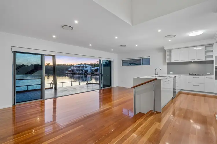 16/1 Manacor Place, Coombabah QLD 4216