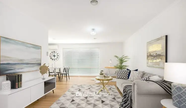 Second view of Homely house listing, 8 Oriana Grove, Skye VIC 3977