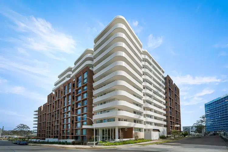 1014/21 Spurway Drive