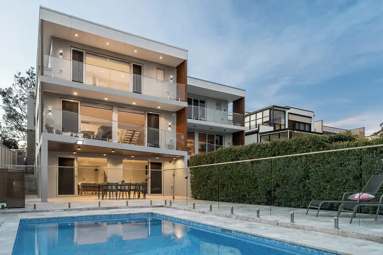 606 Henry Lawson Drive, East Hills NSW 2213