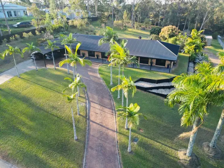 7 Hannaford Place, Helensvale QLD 4212