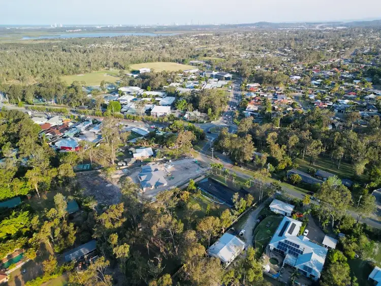 Third view of Homely house listing, 7 Hannaford Place, Helensvale QLD 4212
