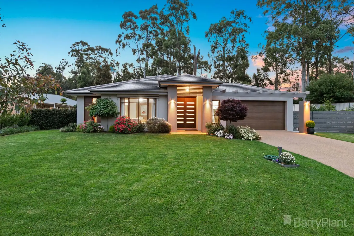 Main view of Homely house listing, 2 Spring Place, Drouin VIC 3818