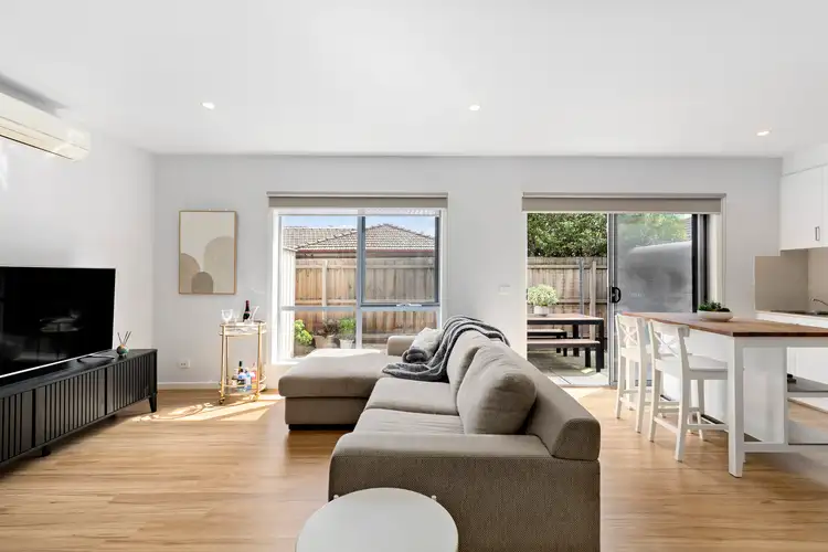 6/3 Barry Street, Reservoir VIC 3073