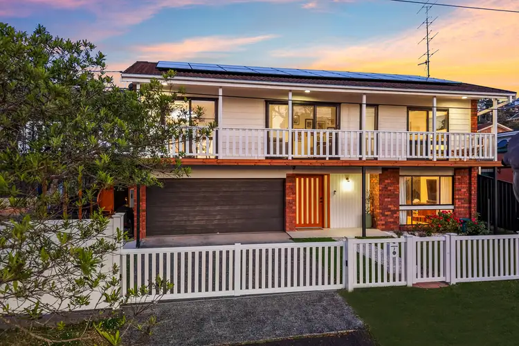 7A Lewis Crescent, Forresters Beach NSW 2260