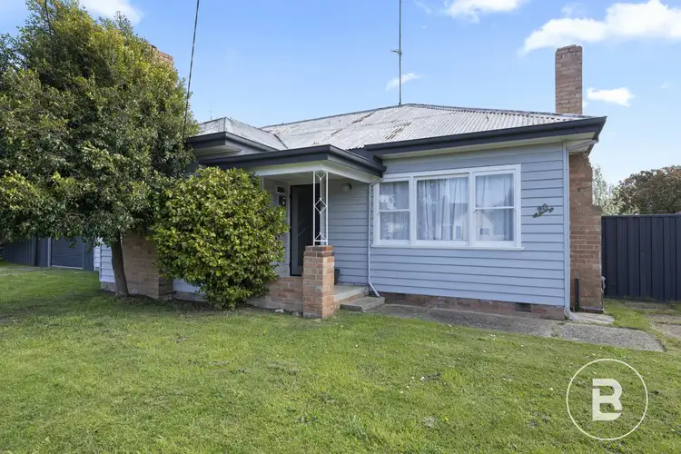 20 Yarrowee Street, Sebastopol VIC 3356
