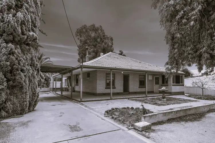 18 Wodonga Avenue, Loxton SA 5333