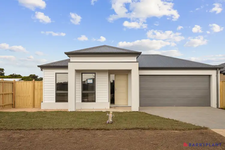 101 Pembrey Loop, Cowes VIC 3922
