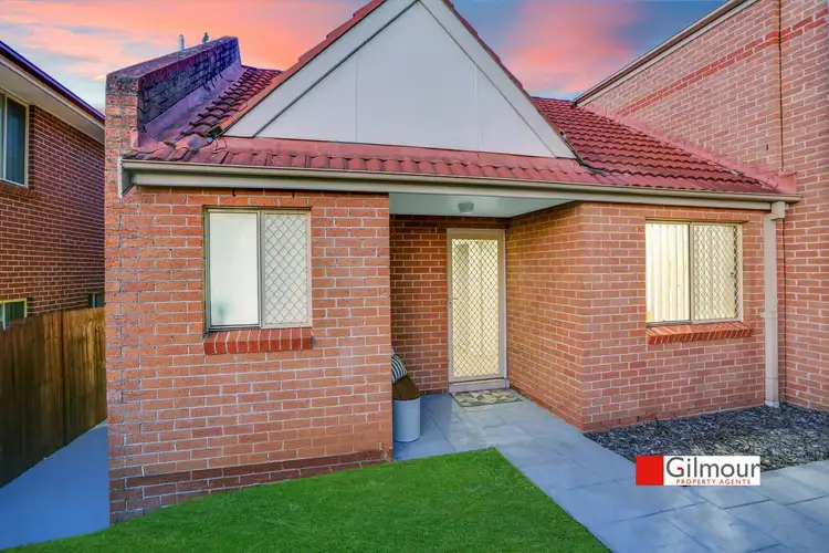 1/241-243 Old Windsor Road, Old Toongabbie NSW 2146