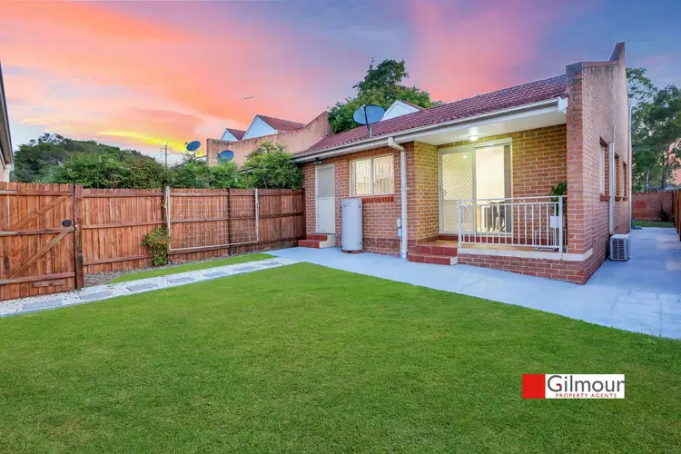 1/241-243 Old Windsor Road, Old Toongabbie NSW 2146