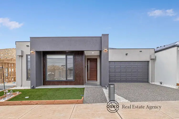 28 Amiata Drive, Truganina VIC 3029