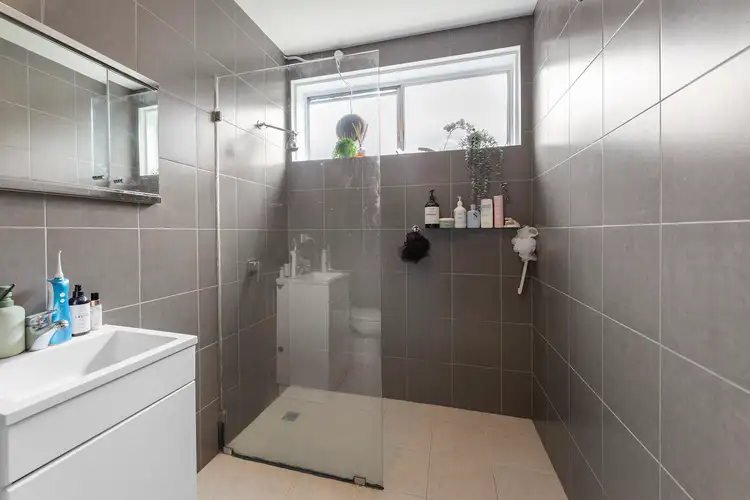 Fourth view of Homely apartment listing, 1/365 Victoria Road, Thornbury VIC 3071