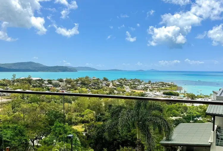 27 Horizons Way, Airlie Beach QLD 4802