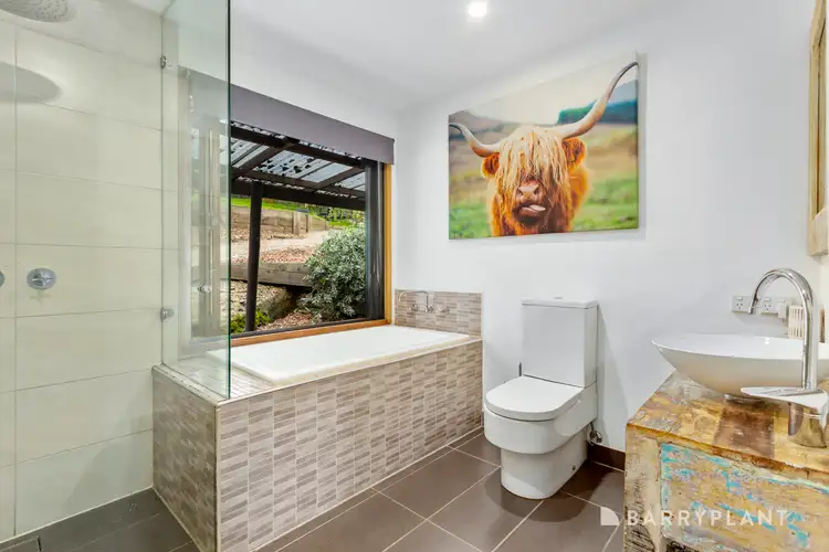 Fifth view of Homely house listing, 134 Quinn Crescent, Mount Evelyn VIC 3796