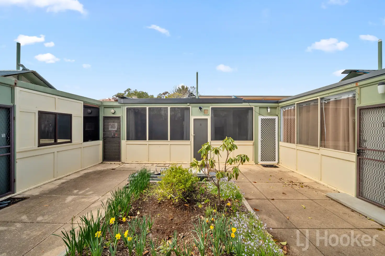 Main view of Homely unit listing, 8/126 Henderson Road, Crestwood NSW 2620