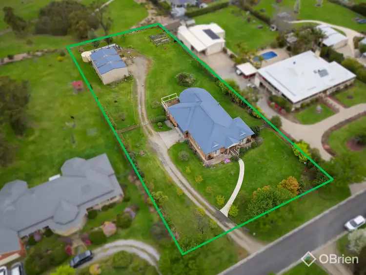 14 Silky Oak Court, Garfield VIC 3814