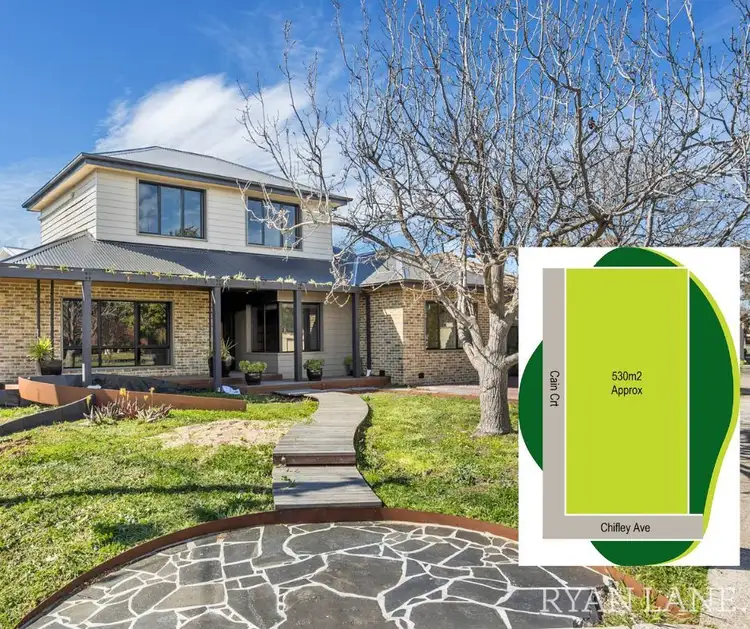 4 Chifley Avenue, Altona VIC 3018