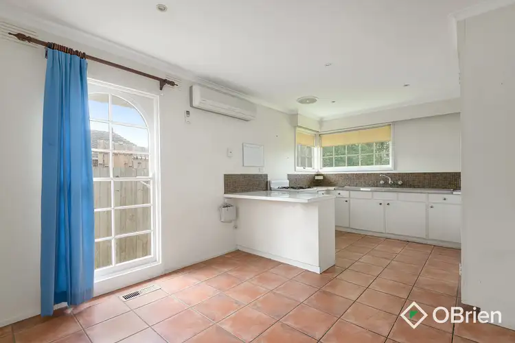 Fifth view of Homely house listing, 11 Garrylawn Court, Frankston VIC 3199