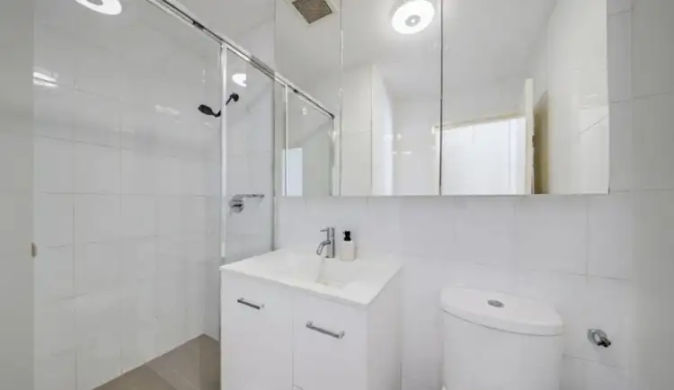 Fifth view of Homely apartment listing, 15c/541 Pembroke Road, Leumeah NSW 2560