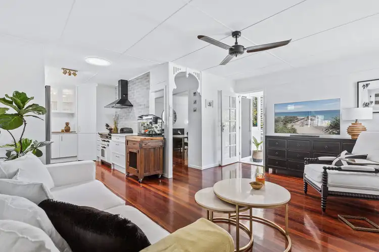 1/67 Walton Street, Southport QLD 4215