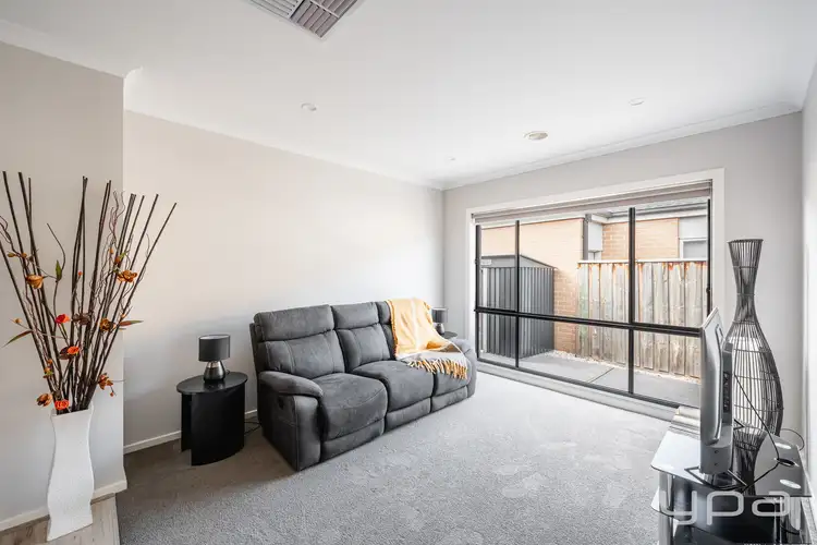 Second view of Homely house listing, 18 Allunga Way, Werribee VIC 3030