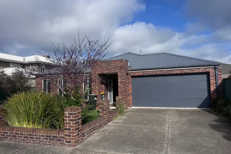 52 Vale Street, Alfredton VIC 3350