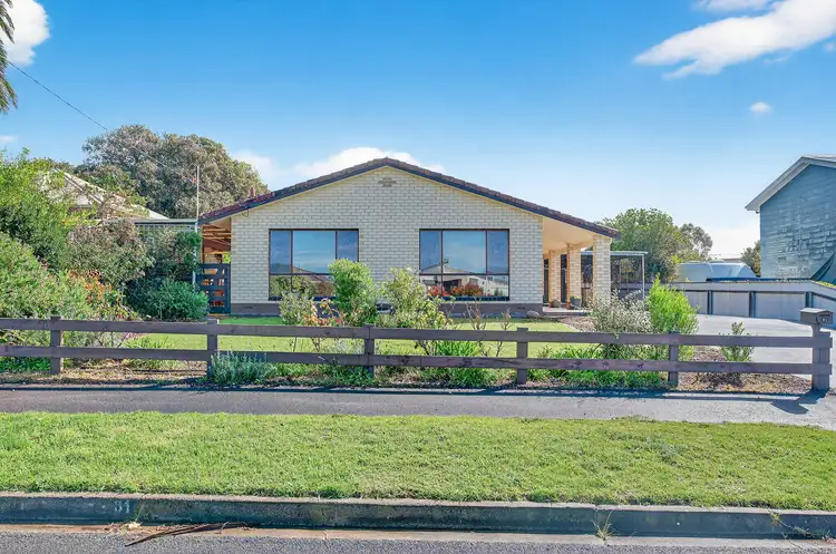 81 Sutherland Avenue, Hayborough SA 5211