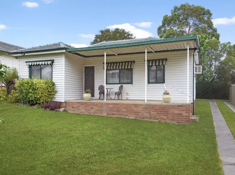 16 May Street, Constitution Hill NSW 2145