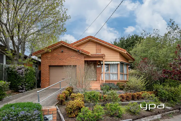 1/2 Terence Street, Sunbury VIC 3429