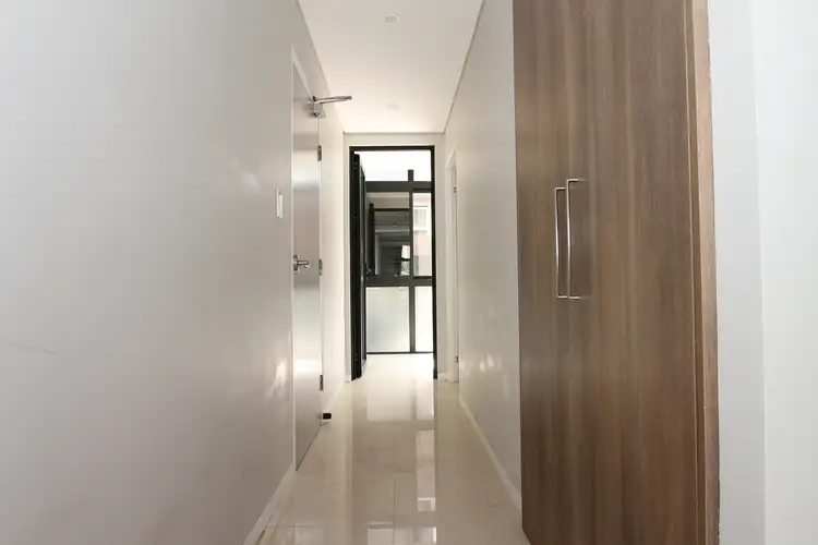 Fourth view of Homely unit listing, 4/114-118 New South Head Road, Edgecliff NSW 2027