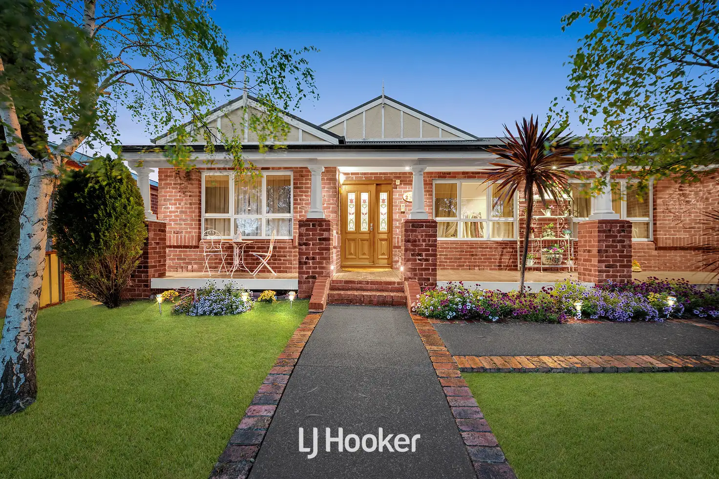 Main view of Homely house listing, 2 Waterville Vista, Cranbourne VIC 3977